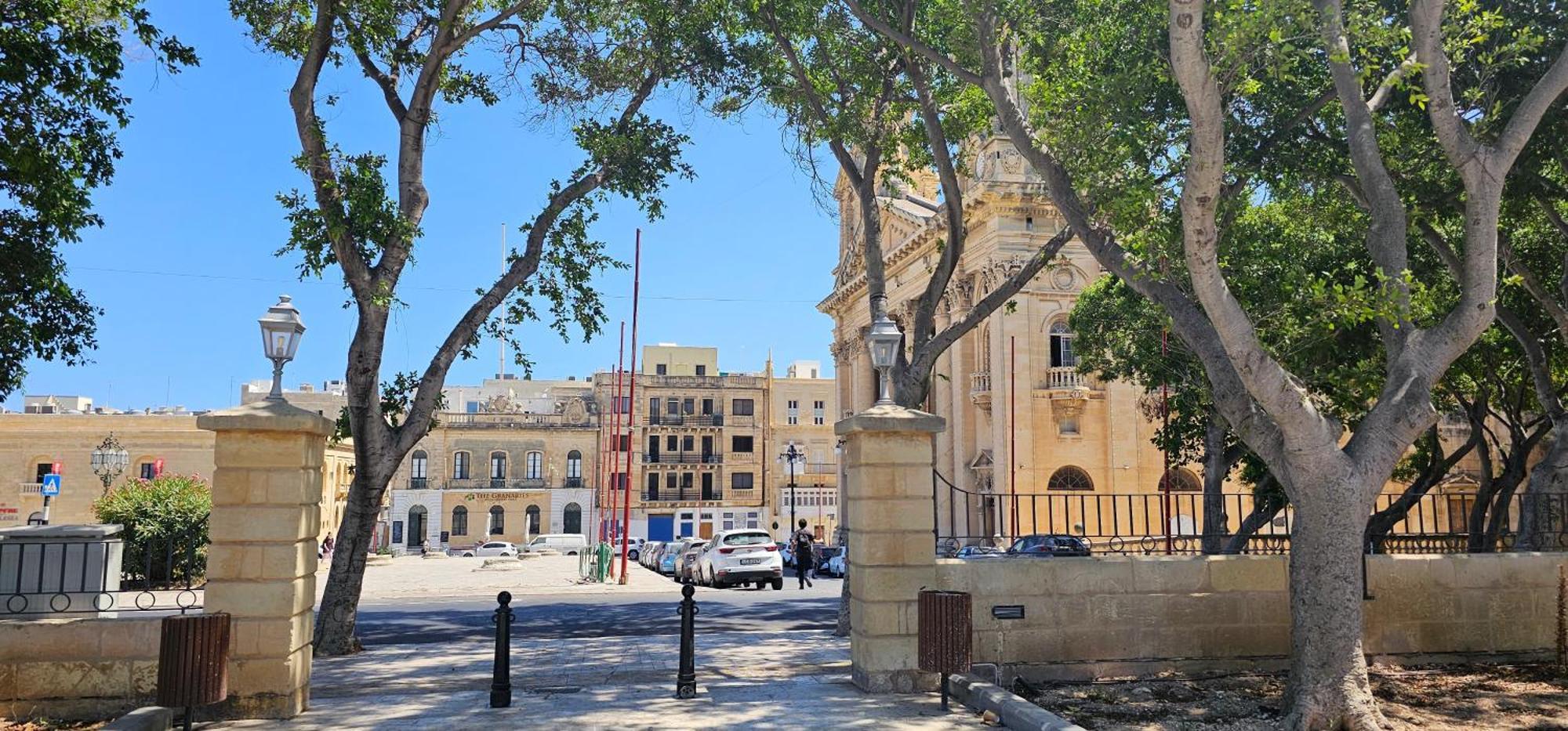 Near Valletta City - Open Views - Ta Tessie Suite In Floriana - Malta ภายนอก รูปภาพ